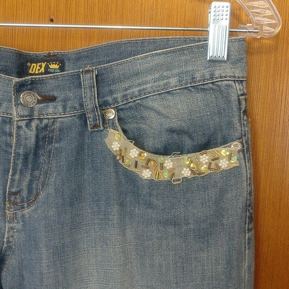 Jeans - Picture 2 of 6